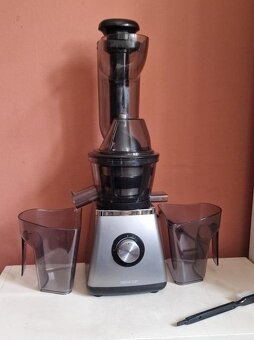 Šnekový odšťavňovač SENCOR Slow Juicer - 3