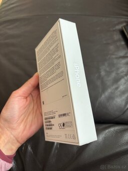 iPhone SE 64GB 2020 - 3