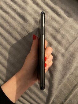 iPhone 11 Pro Max 64GB - TOP STAV - 3