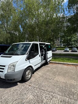 Ford transit TOURNEO-9 míst-2,2Tdci-85kw.r.v.2011 - 3