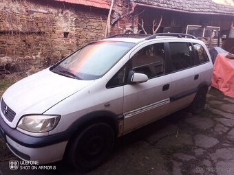 Zafira r. 2000 soubor ND - 3
