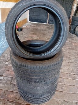 Prodám letní pneu 245/40 R18 - 3