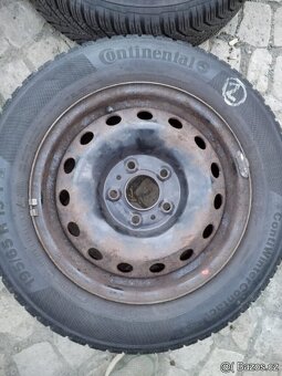 HYUNDAI KIA disky 5x114,3 R15 ET 48 - 3
