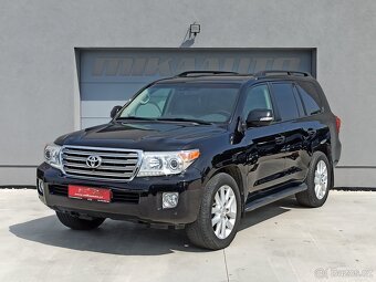 TOYOTA LAND CRUISER 200 4.5D V8 200kW - 3