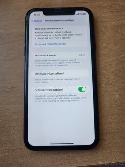 Iphone XR černý 128 GB - 3