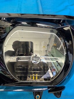 Přední světlo Road Glide 2020 - originál + rámeček - 3