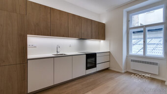Pronájem bytu 1+1, 44 m2, ulice Křižíkova, Praha 8 – Karlín. - 3