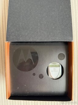 Motorola V60i - 3