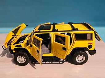HUMMER H2-2006-CSi MIAMI/HIGHWAY 61-1:18 - 3