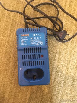 Narex nabíječka - 3