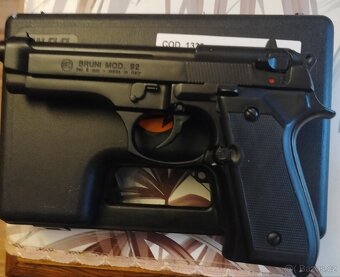 Plynová pistole Bruni 92 - 3