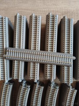 Kolejivo s podložím Tillig. TT. 163ks - 3