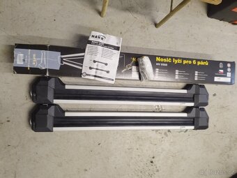 Nosič lyží na auto hakr - 3