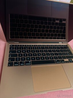 Apple MacBook Air 13" 2020 - 3