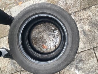 Dvě letní pneu 195/60/15 GoodYear - 3