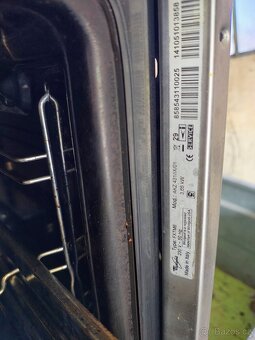 Vestavná trouba Whirlpool FXTM6 - 3