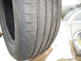 Prodám nejeté letní pneu - 3