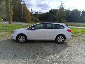 Opel Astra 1.7 CDTI Combi, 2011, 81kW, Klima, Nový DPF - 3