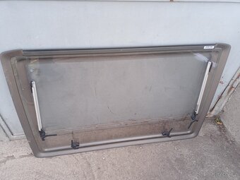 okna boční Polyplastic pro karavan/obytné auto - 3