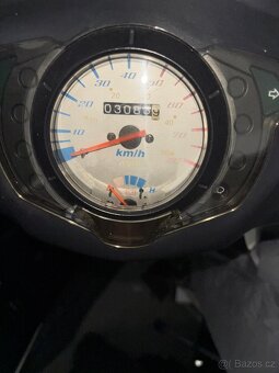 Akumoto 600 elektrický skůtr - 3