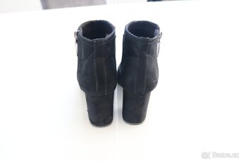 dámské kotníkové boty Bershka - 3