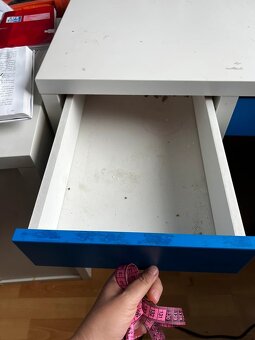 Dětský psací stůl - 3