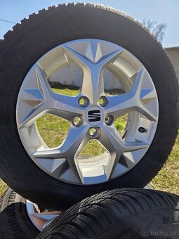 Zánovní zimní sada Seat Ibiza V 15" 5x100 pneu 185/65/15 - 3