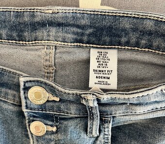 Dívčí sv. modré jeansy H&M, vel. 170, velká sleva. - 3