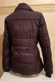Tmavě fialová dlouhá prošívaná bunda vel. XL. - 3