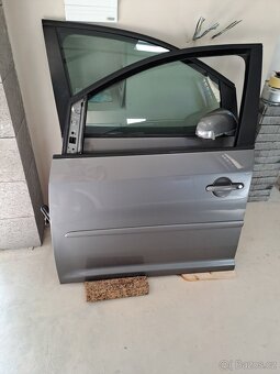 Volkswagen Touran 2008 FL Dveře - 3