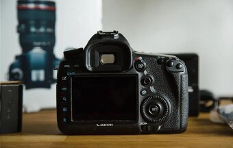 Canon 5D Mk III - 3