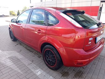 Ford Focus 1.6i 74kw Nová STK - 3