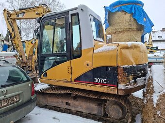 Caterpillar 307c - 3