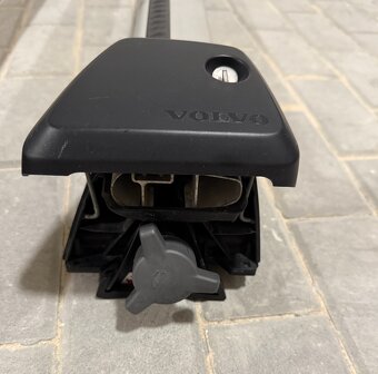 Střešní příčníky originál Volvo V90 od 2016 - 3