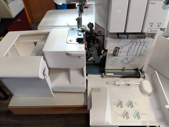 Prodám overlock Janome 744D - 3
