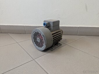 Elektromotor MEZ Mohelnice 1,1 kW - 3