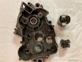 KTM SX 125 ,píst,karter,ozubené kolečko - 3