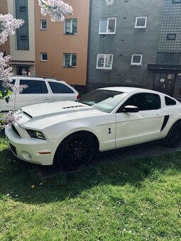 Ford Mustang GT 5,0 - 3