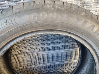 Goodyear Efficientgrip Performance 215/55 R18 95 H - 3
