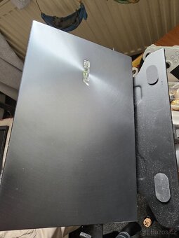 Asus zenbook 13 Oled - 3