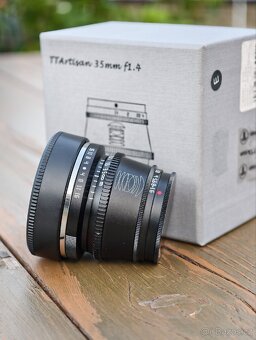 Sony 18-105 mm f/4 G OSS SEL + dárek - 3