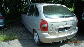 Citroën Xsara Picasso, 1,8i 85 kW RV:2003/10 - 3