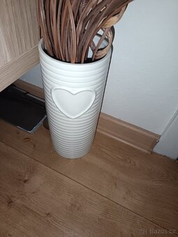 Dekorace Vaza bila ptaci vysoka drevene - 3