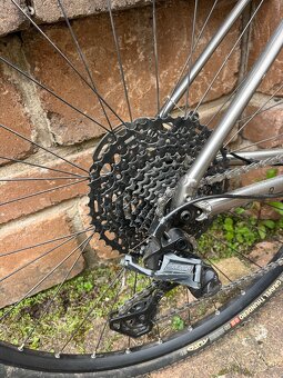 Gravel Pells Raw M. - 3