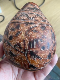 Prodam 2 masky na zed a,skrinku  a vyryvany suseny plod. - 3