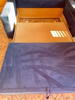 Prodám rozkládací manšestrovou pohovku - 3