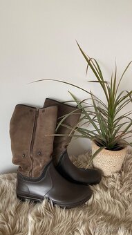 Hnědé kožené kozačky s bočním zipem vel.36 - 3