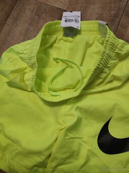 Nové kraťasy Xs NIKE - 3