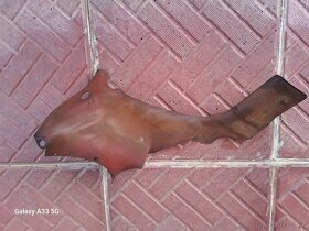 Podsedlový plech - 3