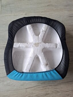 Dětský podsedák 22-36kg - 3